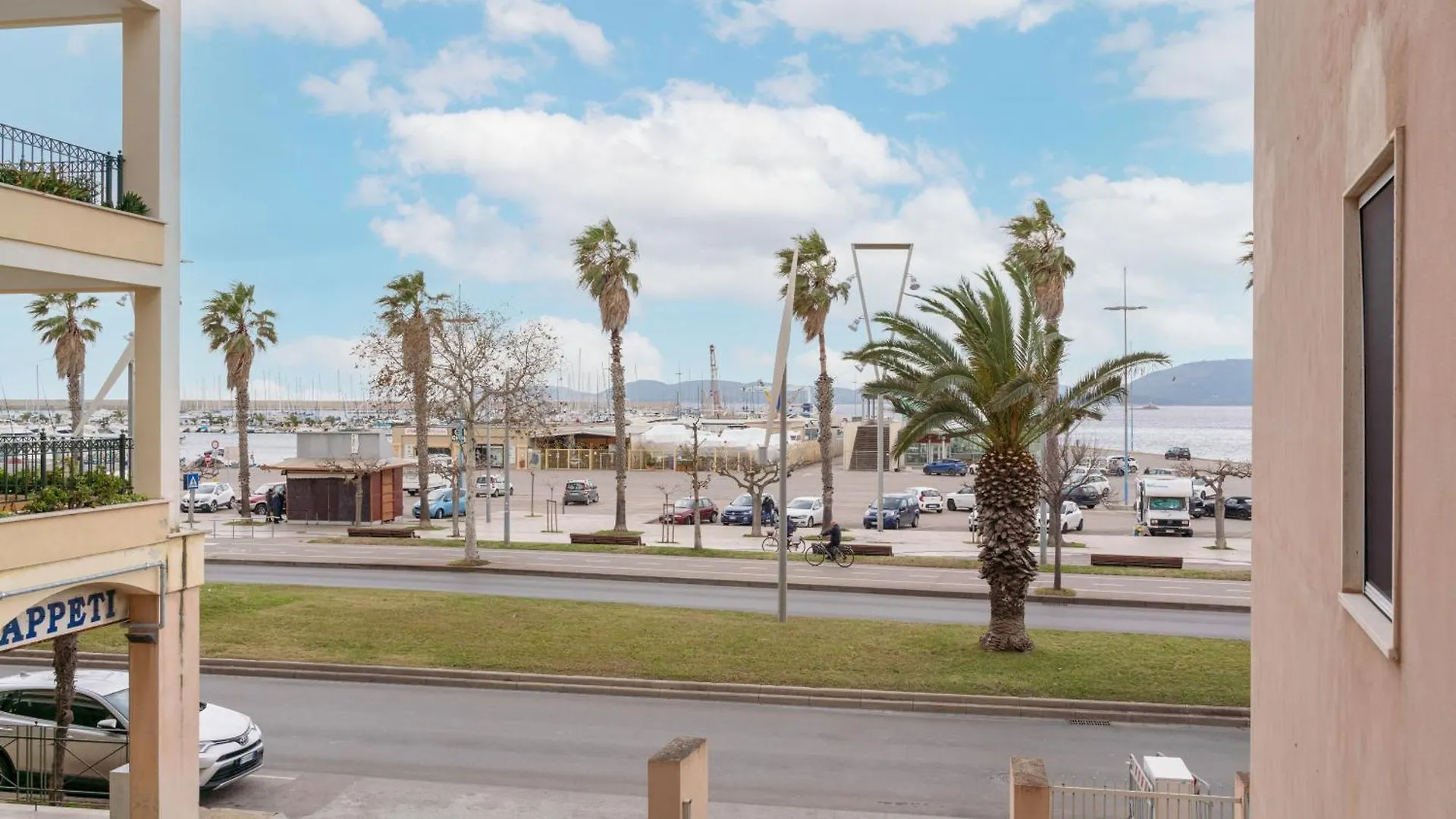 La Finestra Sul Porto Di Alghero Con Parcheggio Privato location